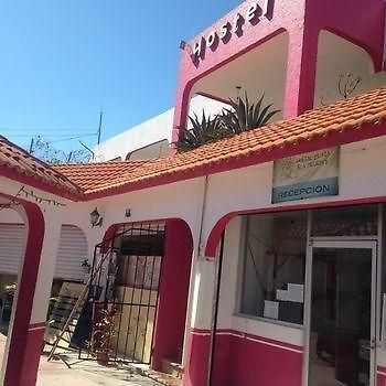Hostal Plaza Isla Mujeres Ilha das Mulheres Exterior foto
